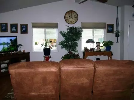 477 Logwood Dr, Redding, CA 96003 photo 4