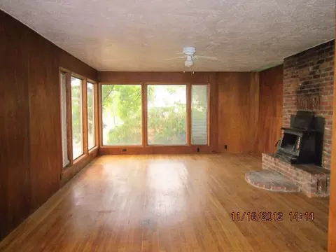 1906 Grandview Ave, Redding, CA 96001 photo 2