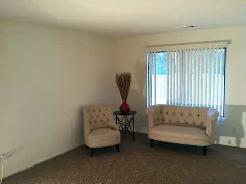 3995 Riverview Dr, Redding, CA 96001 photo 8