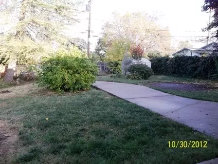 1545 Pleasant St, Redding, CA 96001 photo 2