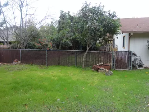 1899 Sutterwood Dr, Redding, CA 96002 photo 14