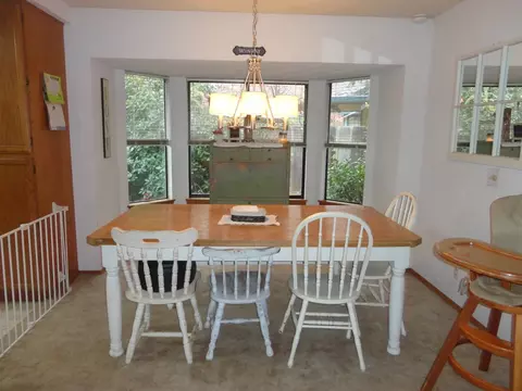 1899 Sutterwood Dr, Redding, CA 96002 photo 2