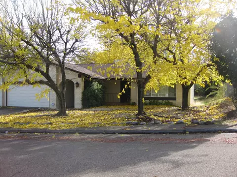 4025 Oro St, Redding, CA 96001 photo 12