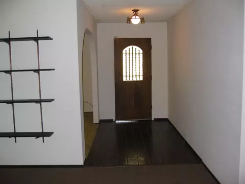 4025 Oro St, Redding, CA 96001 photo 2