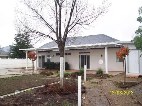 3455 Glacier Ct, Redding, CA 96002 photo 2