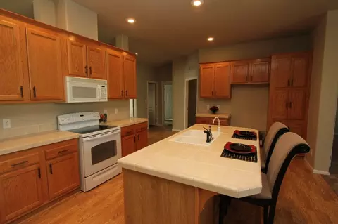 12610 Bender Rd, Igo, CA 96047 photo 5
