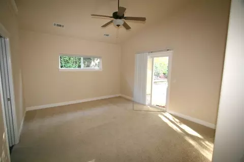 2279 Wicklow St, Redding, CA 96001 photo 11