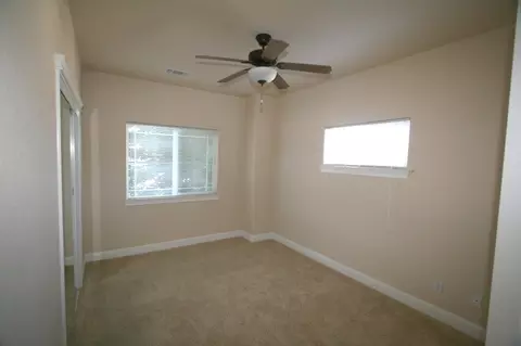 2279 Wicklow St, Redding, CA 96001 photo 9