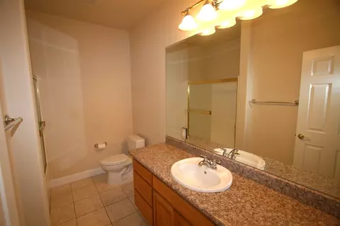 2279 Wicklow St, Redding, CA 96001 photo 7
