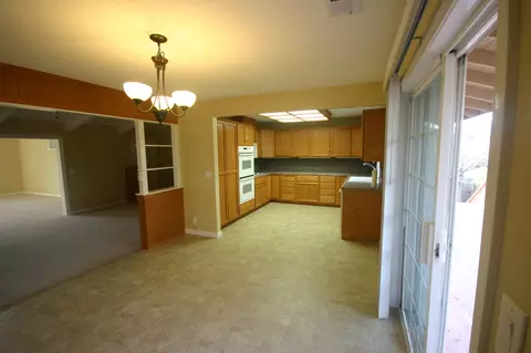 3880 Westgate Ave, Redding, CA 96001 photo 7