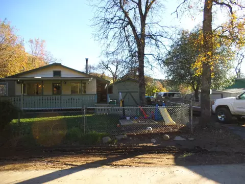 14873 Lamoine Dr, Redding, CA 96003 photo 3