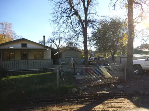 14873 Lamoine Dr, Redding, CA 96003 photo 5
