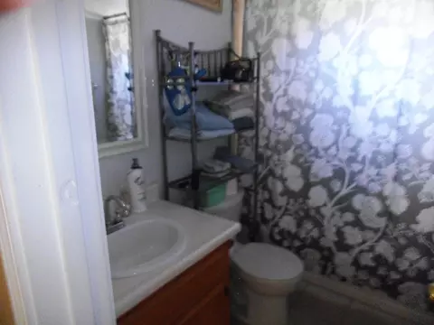 14873 Lamoine Dr, Redding, CA 96003 photo 11