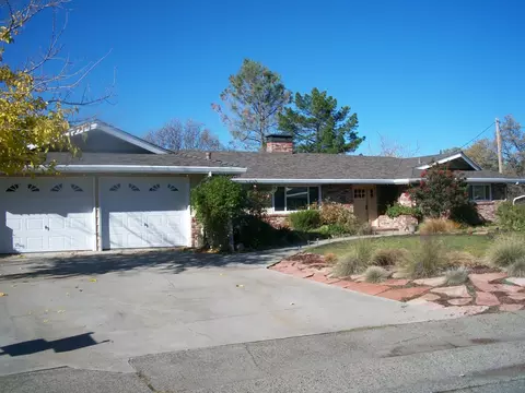 3740 Brian Ct, Redding, CA 96001 photo 1