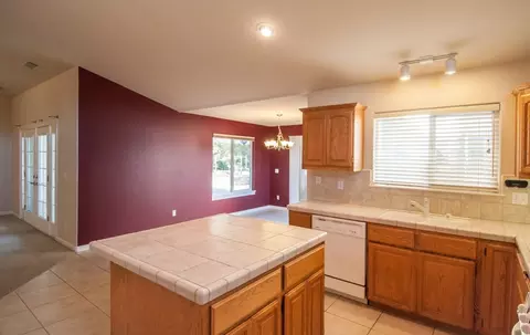 19240 Hollow Ln, Redding, CA 96003 photo 10
