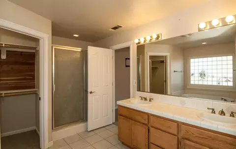 19240 Hollow Ln, Redding, CA 96003 photo 15