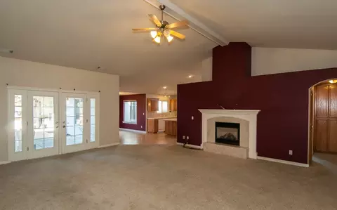 19240 Hollow Ln, Redding, CA 96003 photo 6