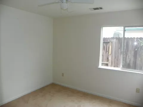710 Mallard St, Redding, CA 96003 photo 9