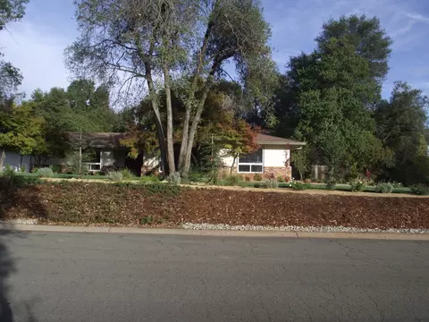 4643 Saratoga Dr, Redding, CA 96002 photo 1