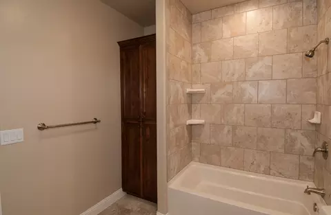 842 Country Oak Dr, Redding, CA 96003 photo 12