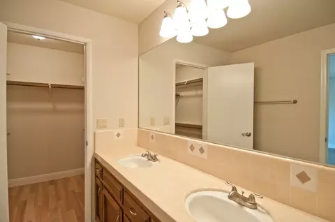 532 Royal Oaks Dr, Redding, CA 96001 photo 22
