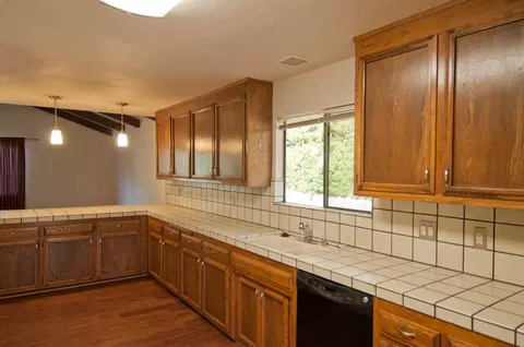 532 Royal Oaks Dr, Redding, CA 96001 photo 10