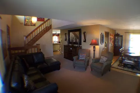 3639 Wasatch Dr, Redding, CA 96001 photo 6