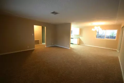 3952 Roesner Ave, Redding, CA 96002 photo 10