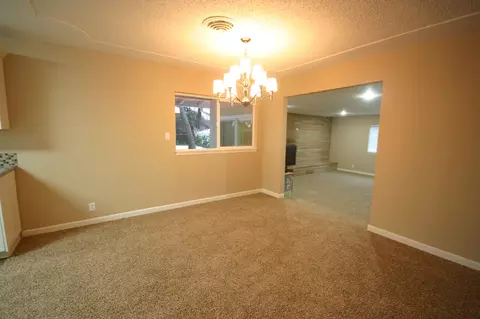 3952 Roesner Ave, Redding, CA 96002 photo 9