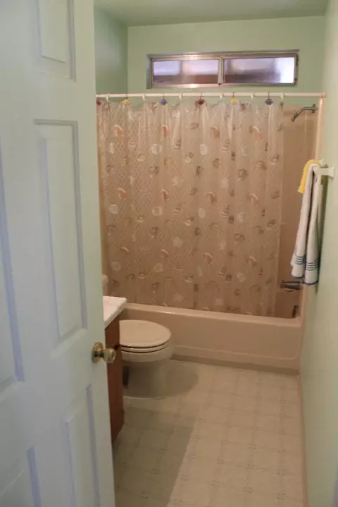 3743 Lake Forest Dr, Redding, CA 96003 photo 29