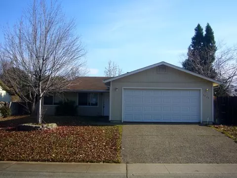 3879 Sunwood, Redding, CA 96003 photo 1