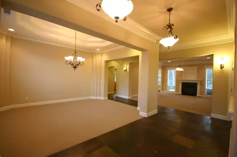 4816 St Charles Dr, Redding, CA 96002 photo 9