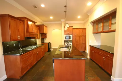 4816 St Charles Dr, Redding, CA 96002 photo 14