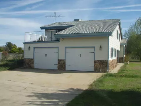 19602 Hendrika, Redding, CA 96003 photo 2