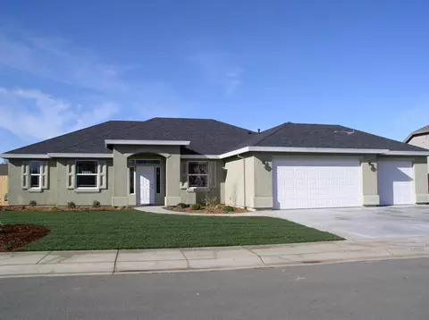 6568 Capitola Pl, Redding, CA 96001 photo 1