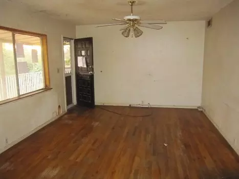 1640 Green St, Redding, CA 96002 photo 4