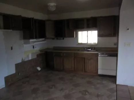 1640 Green St, Redding, CA 96002 photo 3