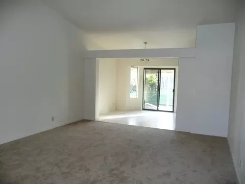 823 Springer Dr, Redding, CA 96003 photo 3