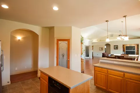 20425 Vintage Dr, Red Bluff, CA 96080 photo 14