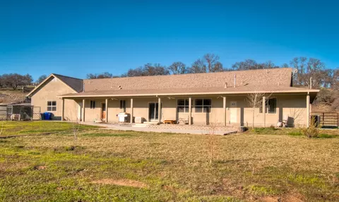 20425 Vintage Dr, Red Bluff, CA 96080 photo 6