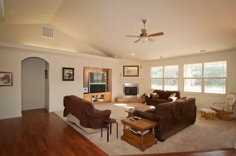 20425 Vintage Dr, Red Bluff, CA 96080 photo 8