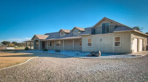20425 Vintage Dr, Red Bluff, CA 96080 photo 3