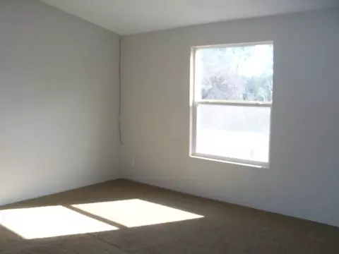 18284 View Point Dr, Anderson, CA 96007 photo 9