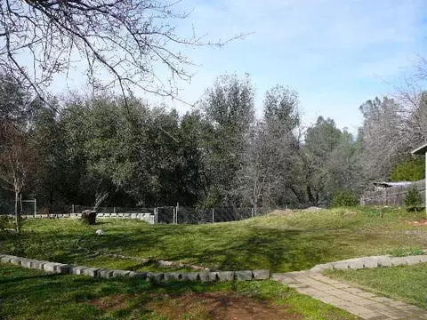 18284 View Point Dr, Anderson, CA 96007 photo 19