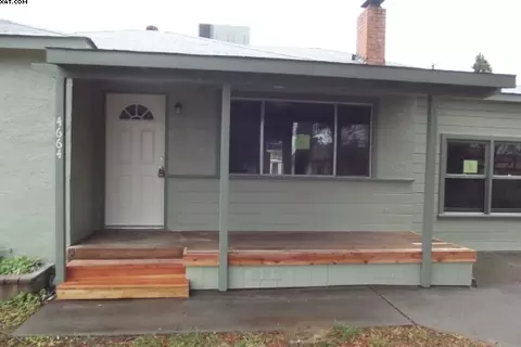 4664 Harrison Ave, Redding, CA 96001 photo 5