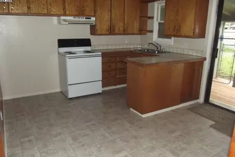 4664 Harrison Ave, Redding, CA 96001 photo 3