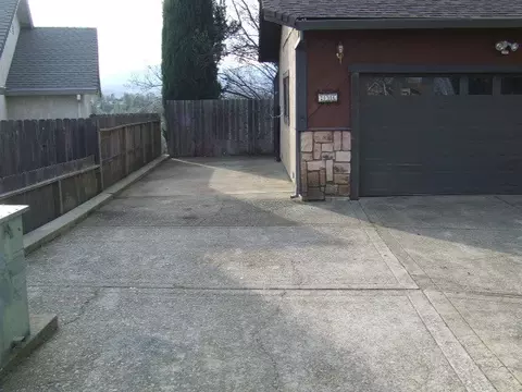 756 Cherwell Ct, Redding, CA 96003 photo 3