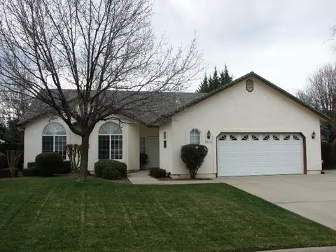 5840 Beaumont Dr, Redding, CA 96003 photo 1