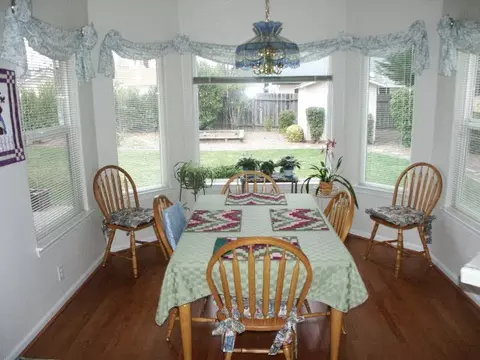 5840 Beaumont Dr, Redding, CA 96003 photo 7