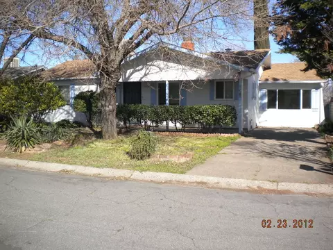 5820 Sierra Dr, Redding, CA 96003 photo 1